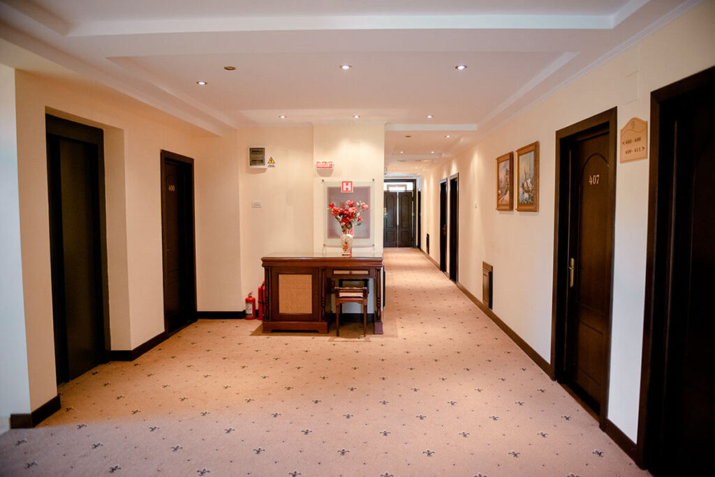 Admitere în căminul de bătrâni Marina Senior Residence
